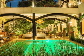 Adoro Hotel Boutique - Image 2