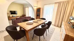 Sands Apartments - Image 2