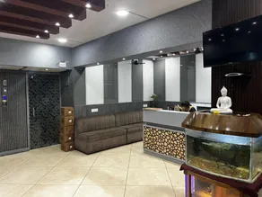 Hotel skml Grand - Image 4