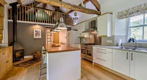 6 Bed in Penrith oc-95344 - Image 3