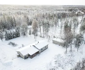 Ranua Haistila Retreat with Elegant Views & Sauna near Rovaniemi - Image 2