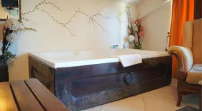 Treetops Park Hotel - Image 5