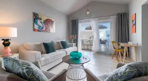 B2 Bungalow Casitas de luz - Image 2