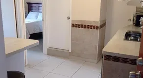 Suites Leon Rojo - Image 2