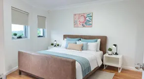 Regal Skyline - Quiet Executive room with splendid city view - Private everything bathroom -Living room - Walk-in wardrobe- One minute walk to station - Luxury mattress - Image 2