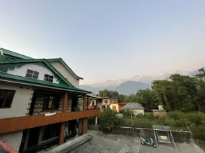 Summer Valley Cottage 2 - Image 2