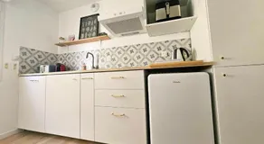 Grande maison avec 4 chambres, jardin, proche Forêt & centre Dole - Image 4