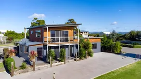 Top of the Bay - Image 5