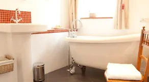 Belmont Bed and Breakfast - Image 3