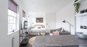 St Johns Apartments & Studios Southend - Image 2