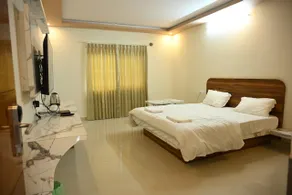 RAAYA GRAND INN - Image 2