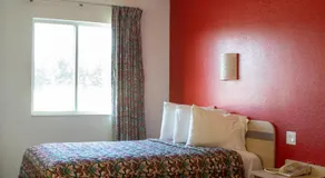 Morgantown Inn & Suites - Image 4