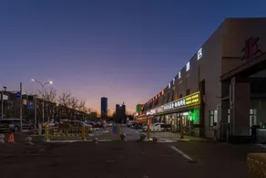 Suisse place  (Tongzhou Chest Hospital Canal Business District Branch Beijing) - Image 5