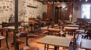 Palacio de Monjaraz - Image 4