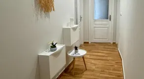 Goldy central beach apartment with private garden Burgas - Image 5