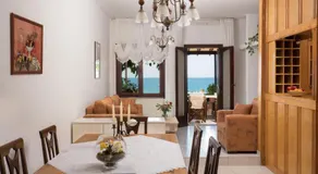 Romantic Corner Maisonette houses - Image 3