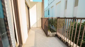 The White villa - Image 5