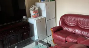 Private Room near Station & City Centre Free Parking Fast WiFi - Image 4
