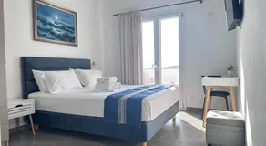 COSMOS Studios Iraklia - Image 2