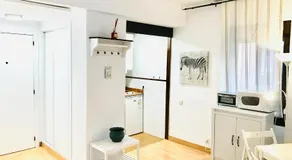 Resitur Luxury Apartment 114 - Image 4
