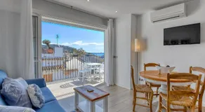 Sant Roc Apartments a Minute From The Beach - Image 2