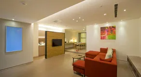 Mellow Fields Hotel - Image 2