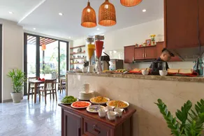 Saclo Villa and Hostel - Image 3