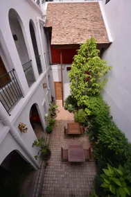 Neighbor Phuthon - Image 5