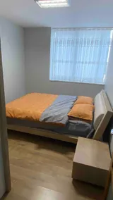 Uydukentin cazibe merkezinde. Yeni dekore edilmiş - Image 2