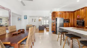 Dolphin Cove - Pet Friendly with Fireplace - Image 2