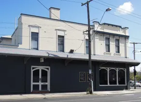 Plough Hotel - Image 4