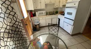 House Rooms & RV Rooms Near LAX - Image 3