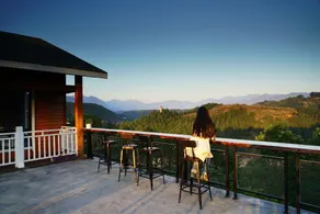 Poetry Hotel - Image 2