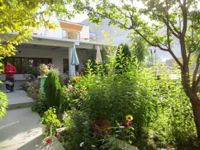 AO Guest House - Image 3