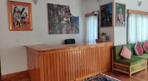 Nirvana Lodge - Image 5