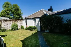 Glenkilrie House - Image 5
