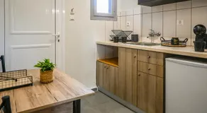 Celestia Roοms and Apartments - Image 3