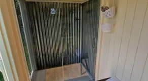 The Delkin Shepherds Huts Castle Combe - Image 2