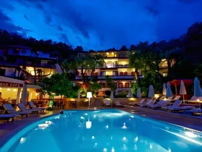 Valtos Beach Hotel - Image 3