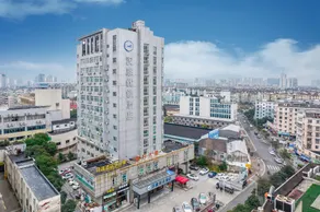 Hanting Premium Hotel Ningbo Railway Station - Image 4