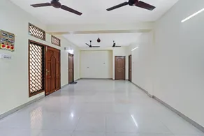 Collection O Senthamizh Residency - Image 5