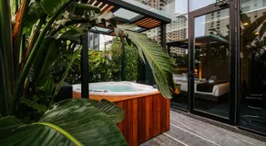 QUARTZ HOTEL & SPA - Image 2