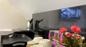 LUNA Apartment - Image 5