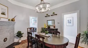 Park Side 3 BDR Duplex with Backyard Downtown - Image 3