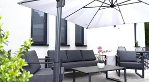 Annie Villa - Image 3
