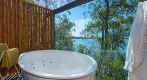 Eumarella Shores Noosa Lake Retreat - Image 3
