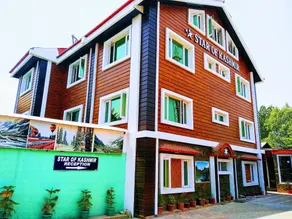 Hotel Star of Kashmir - Image 2