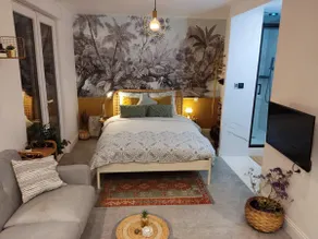 Superbe appartement avec jacuzzi avec jardin privé - Image 2