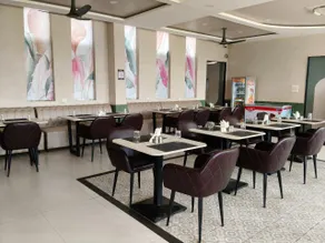 IR RESORTS - Image 5