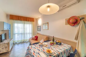 Adorable 3 room flat with private patio in Bibione Pineda - Image 2